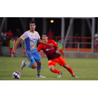 Las Vegas Lights FC's Rodrigo Inigo works the midfield at Rio Grande Valley FC