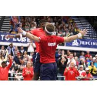 Frances Tiafoe and Robert Lindstedt pick up a huge win for the Washington Kastles in the second set tiebreaker