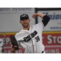 Somerset Patriots pitcher Dustin Molleken