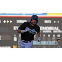 Everett AquaSox round the bases