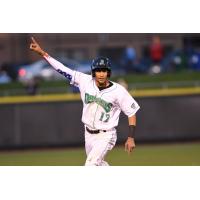 Jose Siri rounds the bases for the Dayton Dragons in 2017